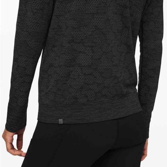 Lululemon Breeze by Long Sleeve - Picture 3 of 7